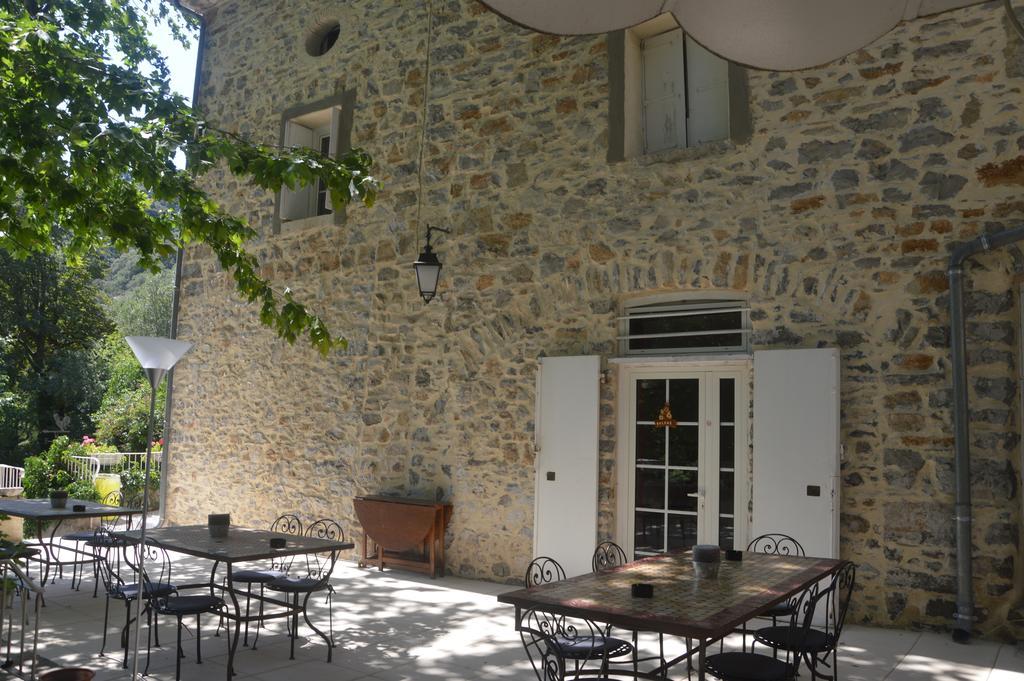 Bed and Breakfast Domaine De La Carriere Sumène Exterior foto