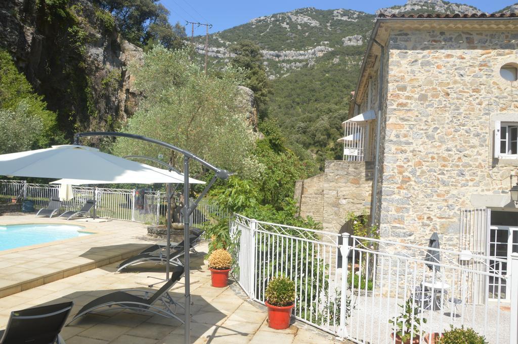Bed and Breakfast Domaine De La Carriere Sumène Exterior foto